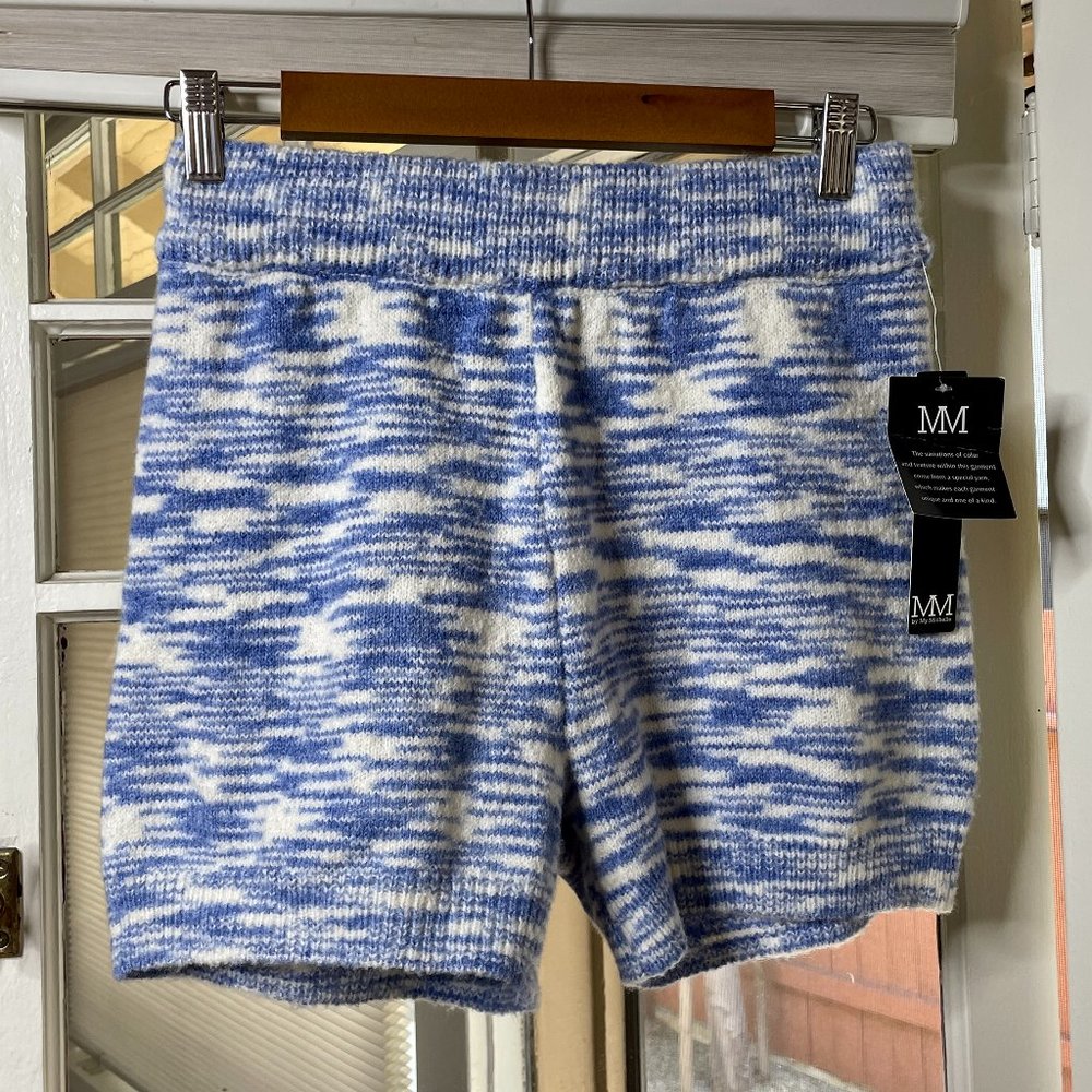 NWT MM by Michelle Blue and White Knit Shorts Size Small